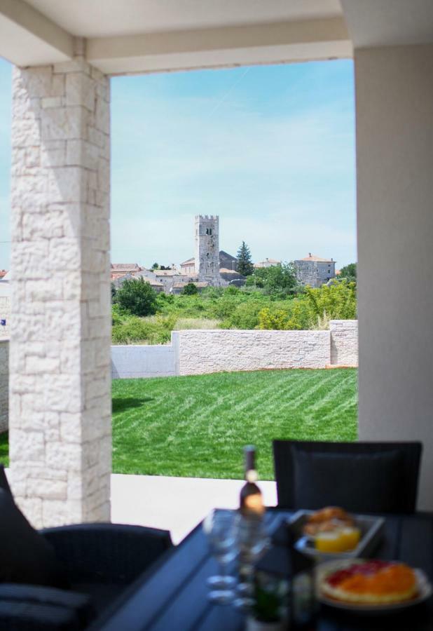 Belvedere Sveti Lovreč Pazenatički Exteriér fotografie